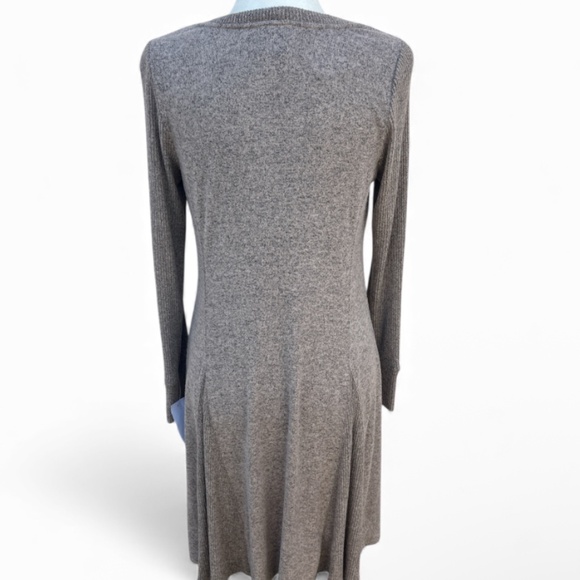 Rabbit Rabbit Rabbit Rib Knit Long  Sleeve Women’s Dress Size 10 NWT TAUPE - Picture 2 of 7